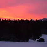 Kraftplatz Am Dachstein - Herold - Fuer Ruhesuchende Und Sportlich Aktive 3*