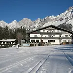 Kraftplatz Am Dachstein - Herold - Fuer Ruhesuchende Und Sportlich Aktive