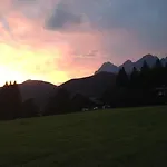 Kraftplatz Am Dachstein - Herold - Fuer Ruhesuchende Und Sportlich Aktive