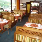 Kraftplatz Am Dachstein - Herold - Fuer Ruhesuchende Und Sportlich Aktive 3*