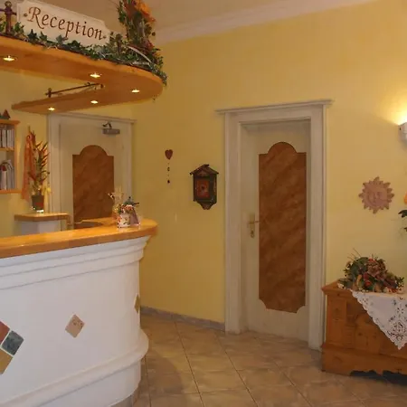 Kraftplatz Am Dachstein - Herold - Für Ruhesuchende Und Sportlich Aktive Frühstückspension