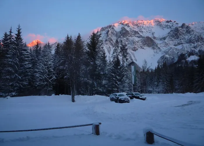 Kraftplatz Am Dachstein - Herold - Fuer Ruhesuchende Und Sportlich Aktive Bed & Breakfast 3*