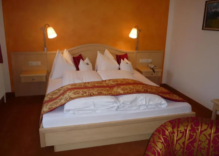 Alojamento de Acomodação e Pequeno-almoço Kraftplatz Am Dachstein - Herold - Fuer Ruhesuchende Und Sportlich Aktive