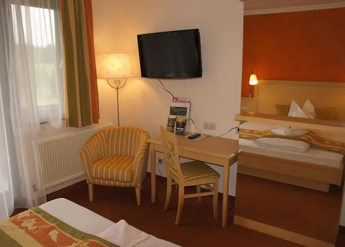 Kraftplatz Am Dachstein - Herold - Fuer Ruhesuchende Und Sportlich Aktive 3*